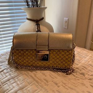 Michael Kors straw Gabriella pale gold clutch